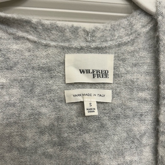 Wilfred aritzia cardigan - Picture 2 of 3